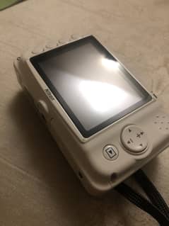 Nikon cool pic s30 waterproof