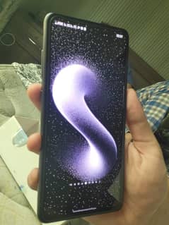 samsung A72 pta  with box and charger