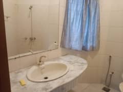 11 Marla Upper Portion (Lower Locked) With Separate Gate Hot Location DHA Phase 4