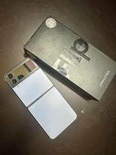 Z flip 4 blue colour