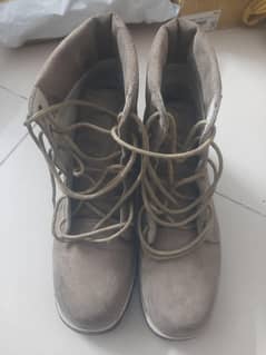 high shoes