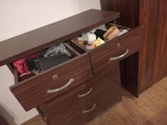 Drawers for clothes/bedsheets