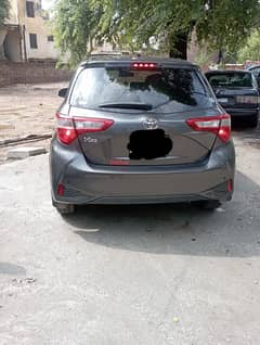 Vitz for Sale