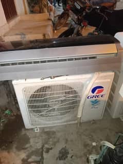 good condition split ac 1 ton