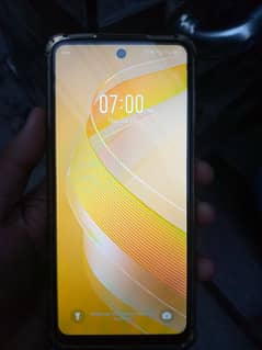 Selling My Infinix Smart 8  '4/64'