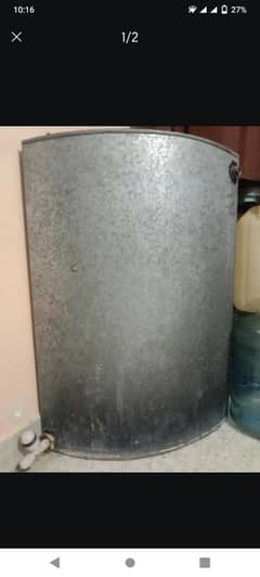 Tanki hot water for sale  what's app 03032077928
