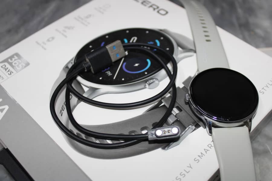 Zero Luna Smart Watch I 1.39" TFT Display, Bluetooth Calling, 3