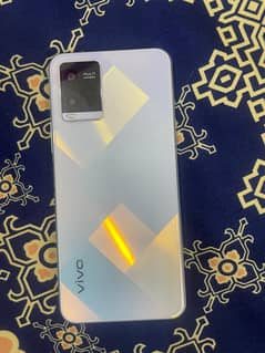 vivo y21
