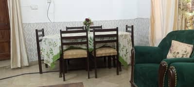 6 seater dining table