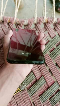 Vivo Y11 3/32 rom and memory 10/8 condition exchange possible