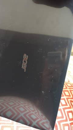 Acer laptop 8 ram 350 hrd