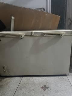 waves deep freezer