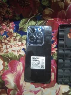 Infinix Hot  40 ha sponsor no open no repair
