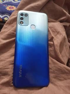 infinix Hot 11 play we box 10/10 conditions 4/128 B 6000mah