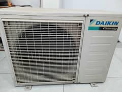 DAIKIN INVERTER AC 1.5 TON