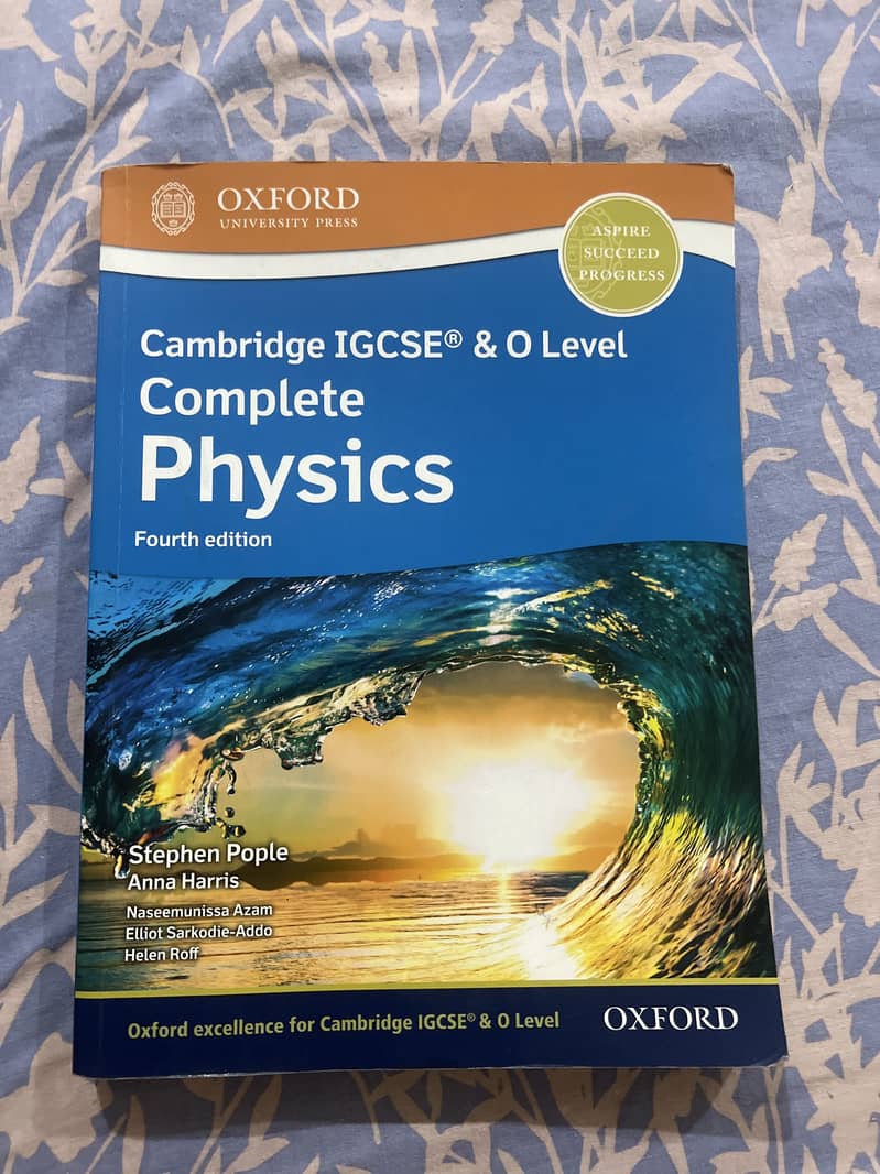 Cambridge IGCSE & O-level Complete Physics 4th edition 0