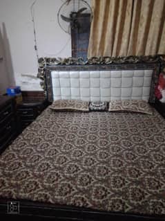 Bed ,Almari, Dressing table, Divider