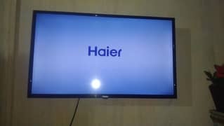 LCD tv 32 inch 10/10 condition with original remote