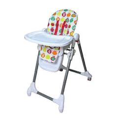 2 years old high chair used occasionally!