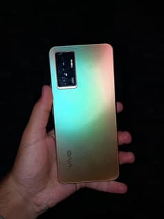 vivo v23e 8/128  complete box  10/10  contact 03199280762