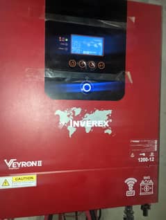Inverex inverter + Phoenix battery