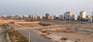 DISCOVER THE PERFECT 5 MARLA PLOT IN TULIP OVERSEAS BLOCK - POSSESSION PAID