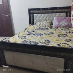 iron king bed
