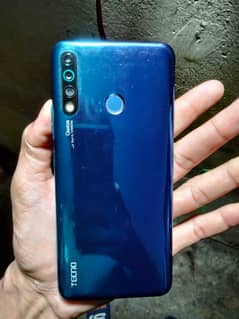 Tecno camen 12