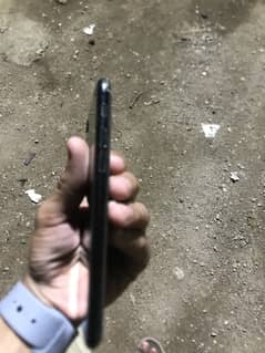 iPhone se 2020 64gb battery :80 mobile 10/10