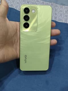 vivo y100