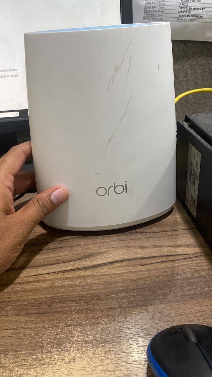 Orbi mesh WiFi Wireless Router RBR40 Netgear 0