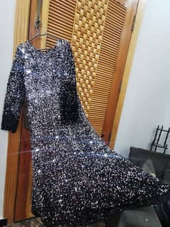 black maxi size stander