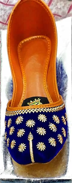 Ladies Khussa