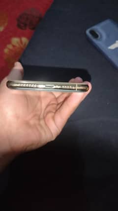 clean phone