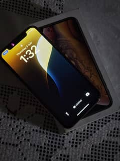 iphone xs pta approved with box