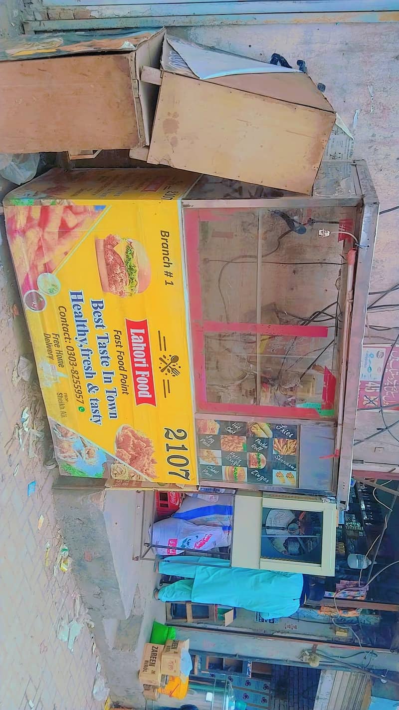 zinger burger point counter . new counter 10/9 condition. 2 month use 0