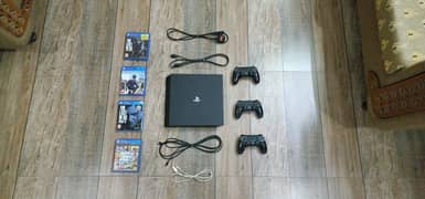 PS4 Pro 1TB | 3 Controllers | 4 Games | Full Setup | Urgent Sale