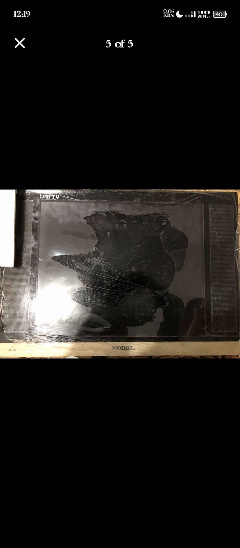 24" lcd untouched but screen scratches,pannel issue visually good 4