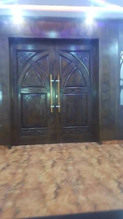 2Kanal Double Storey Luxurious Used House for Sale on Lahore:s Most Prime Location.