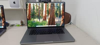 Macbook Pro M1 2021 16"  16gb ram 512 GB ssd