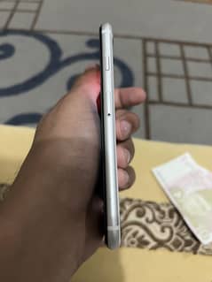 iPhone SE 2020
