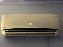 KENWOOD 1 ton split AC perfect non Inverter.