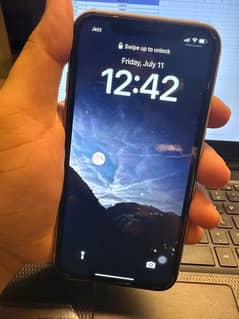Iphone 11 White 128 GB PTA Approved Dual Physical Sim