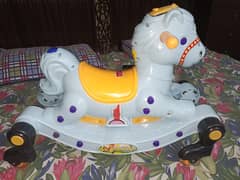 Baby horse toy with tyres