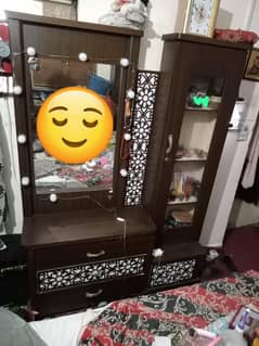 Dressing table