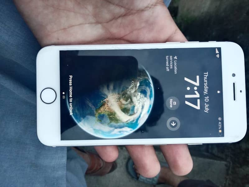 Exchange possible with iphone x/ xr 0