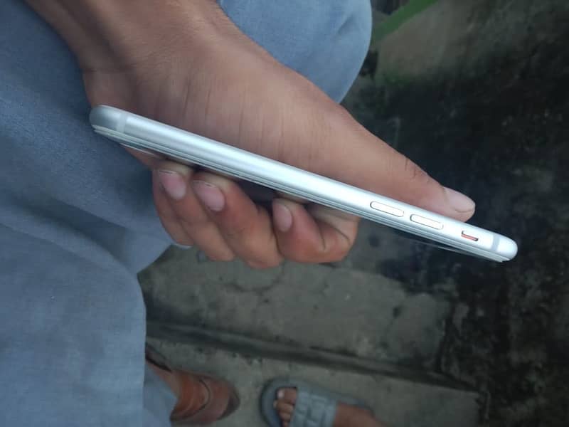 Exchange possible with iphone x/ xr 2