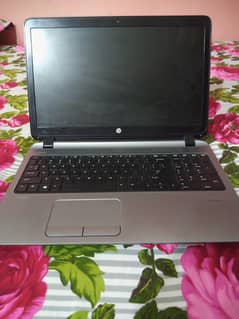 I am selling my laptop in low price