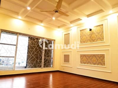 House Available for Sale 40 ft wide