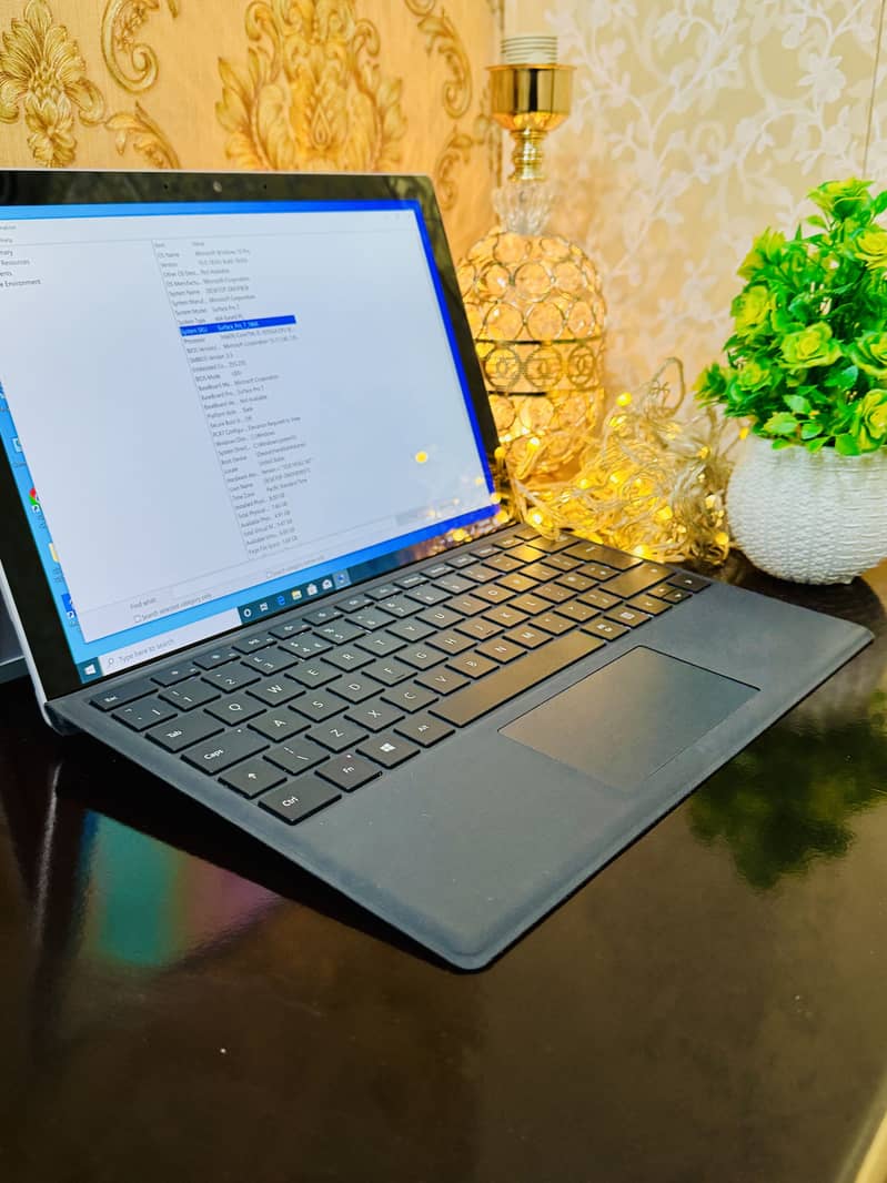 Microsoft surface pro 7 i7-10th Generation 15